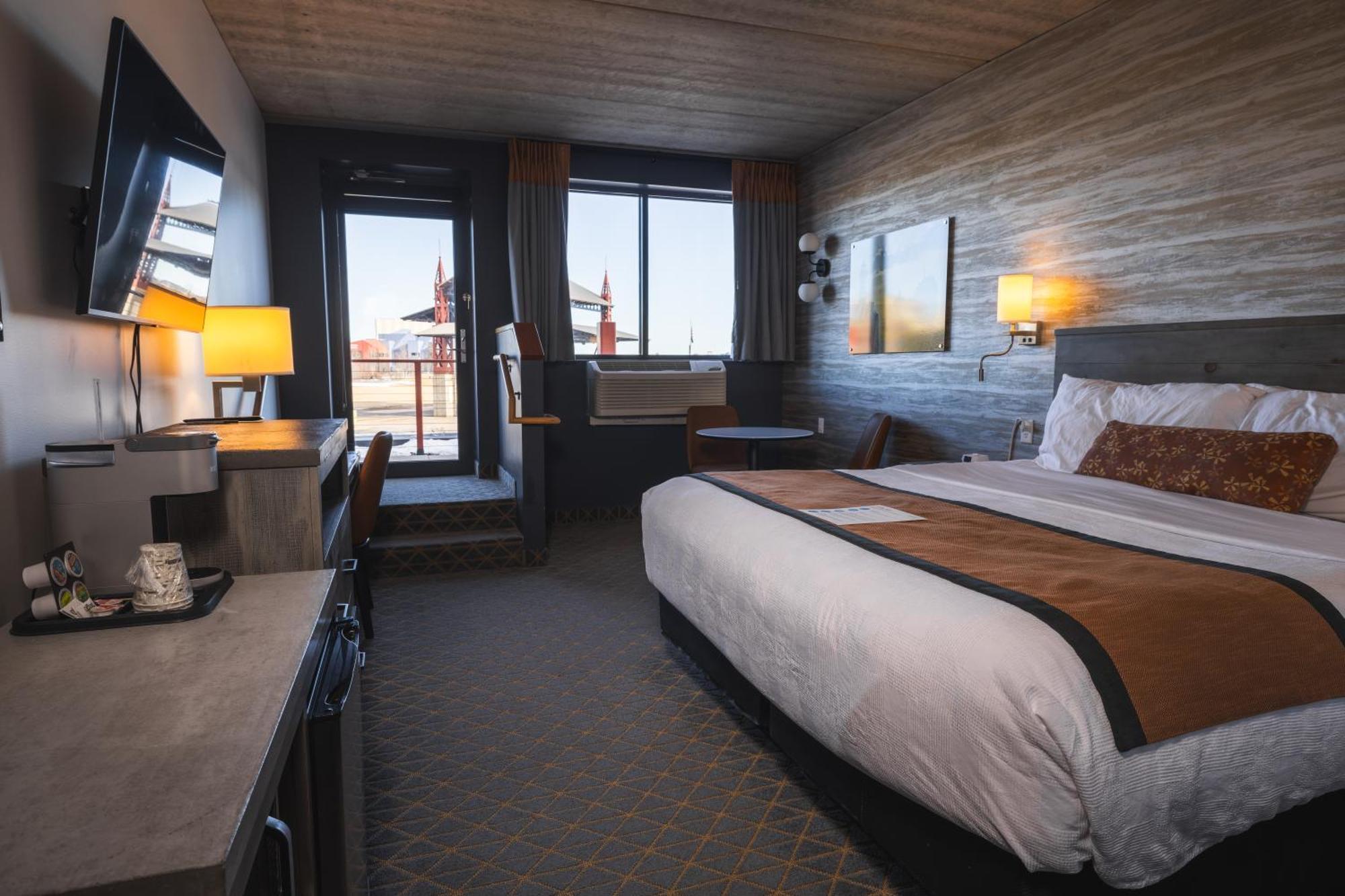 Pier B Resort Duluth Exterior photo