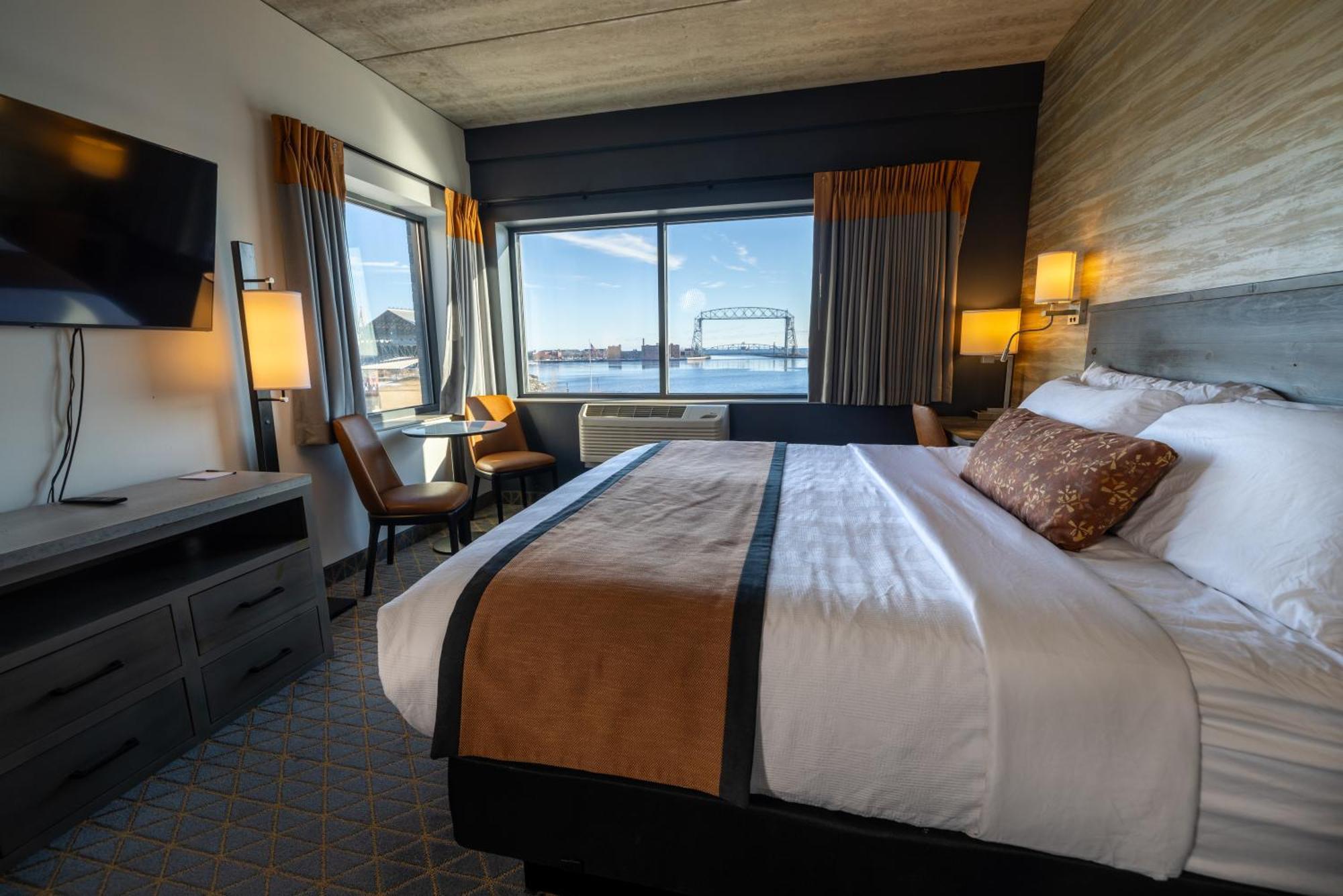 Pier B Resort Duluth Exterior photo